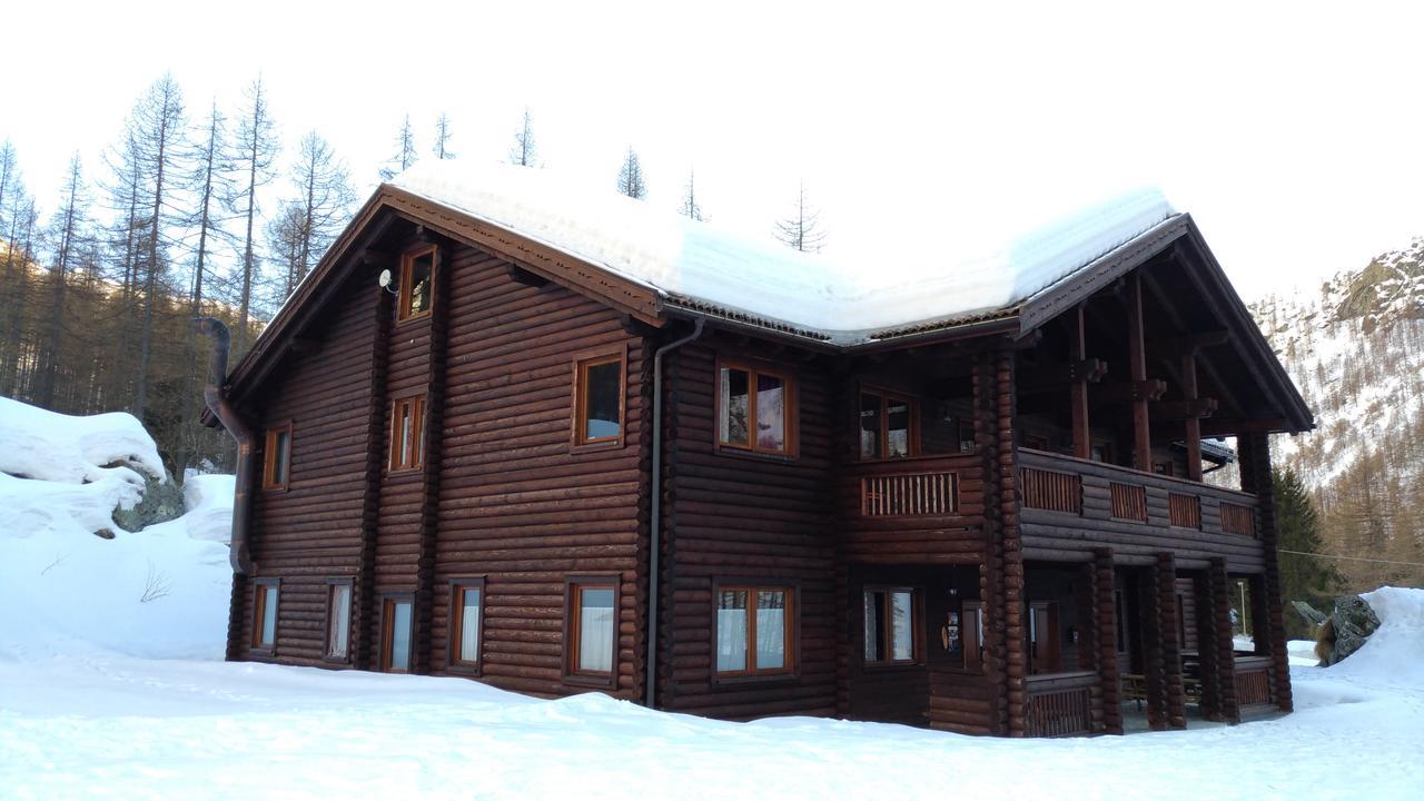 Chalet Rosa Dei Monti Piamprato Exterior photo